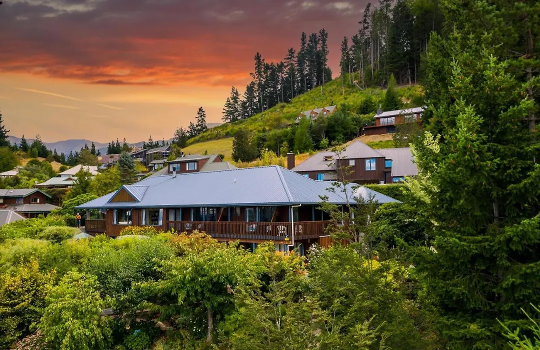 8 On Oregon Boutique Lodge-1