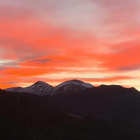 8 On Oregon Boutique Lodge-3
